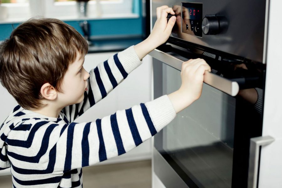 Comment sécuriser la cuisine pour les enfants